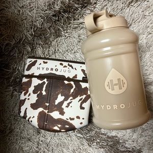 Hydrojug Brown Cow Bundle
